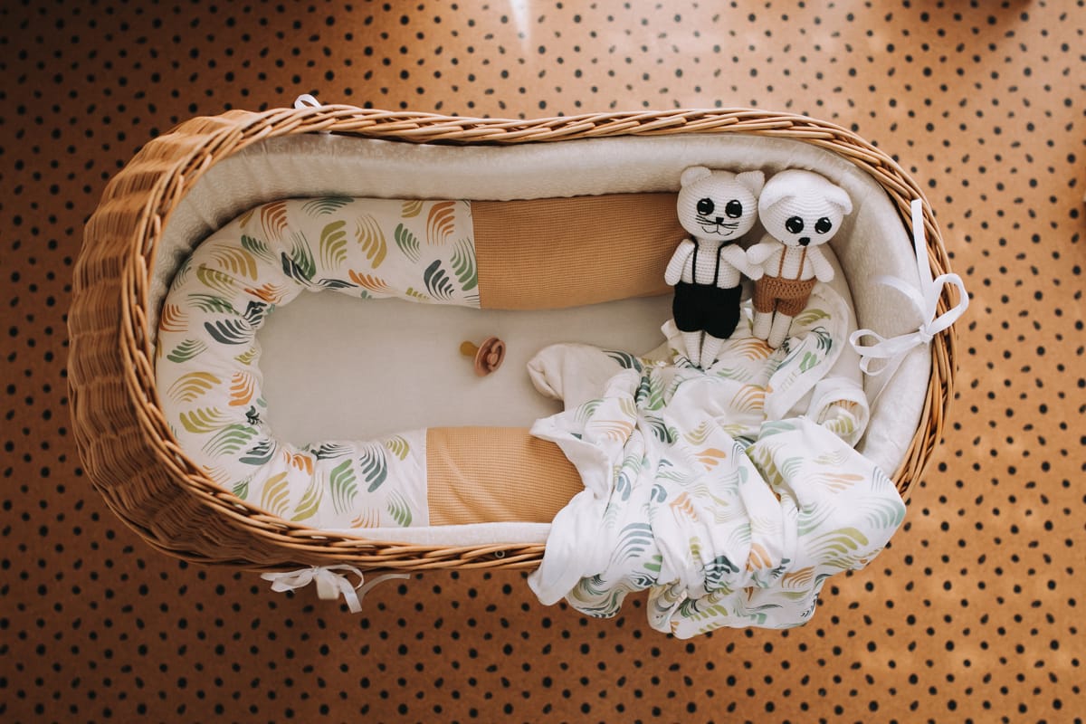 סט למיטת תינוק ריינבואו